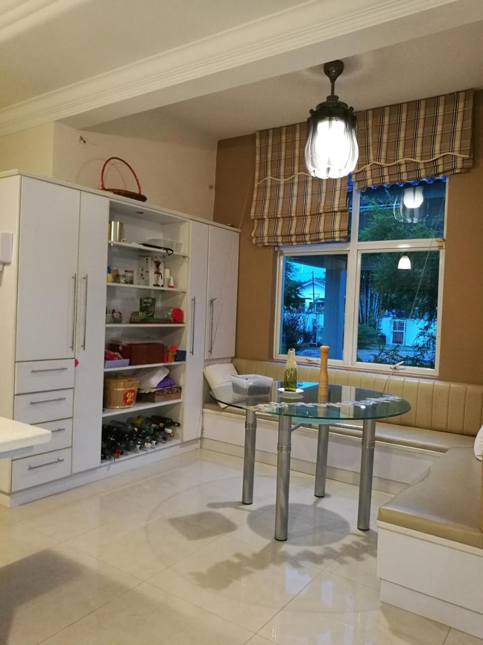 Guesthouse Dragon Place 太平 外观 照片