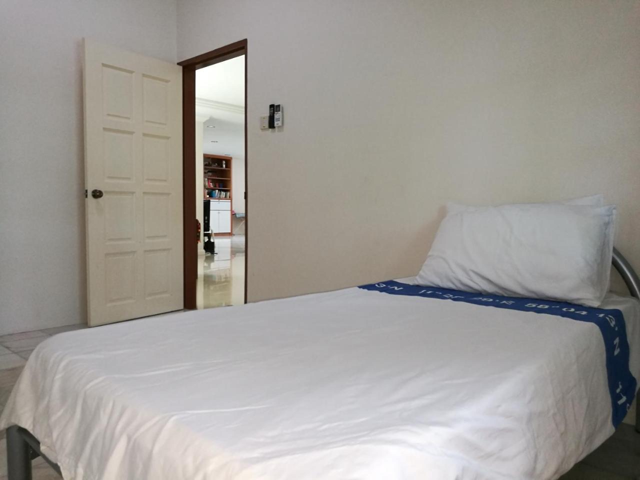 Guesthouse Dragon Place 太平 外观 照片